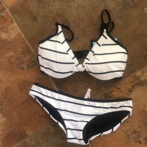 Seafolly bikini set NWT USA 12